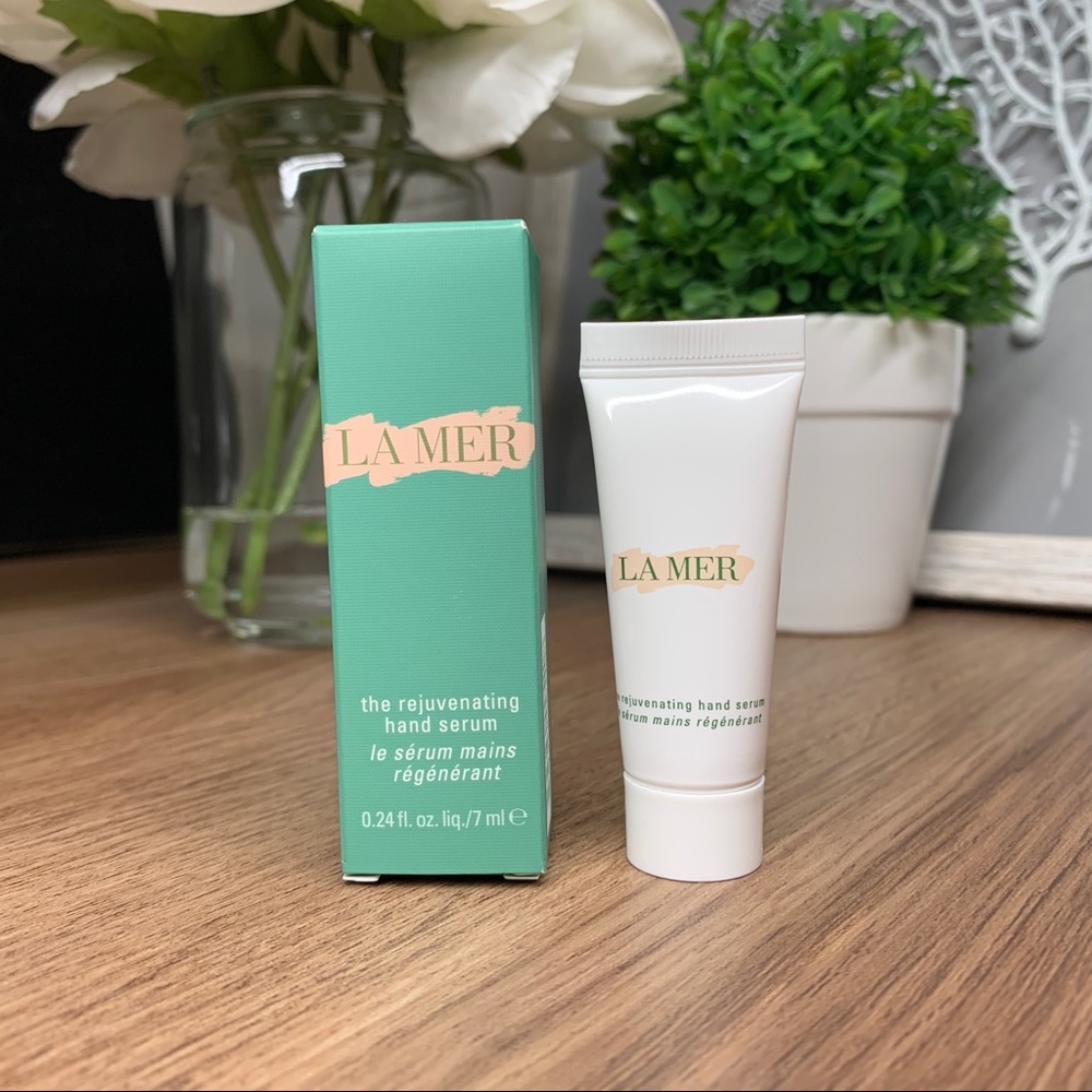 La Mer hand serum.